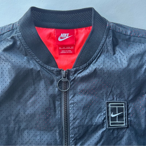 Nike Jacket - Picture 3 of 3